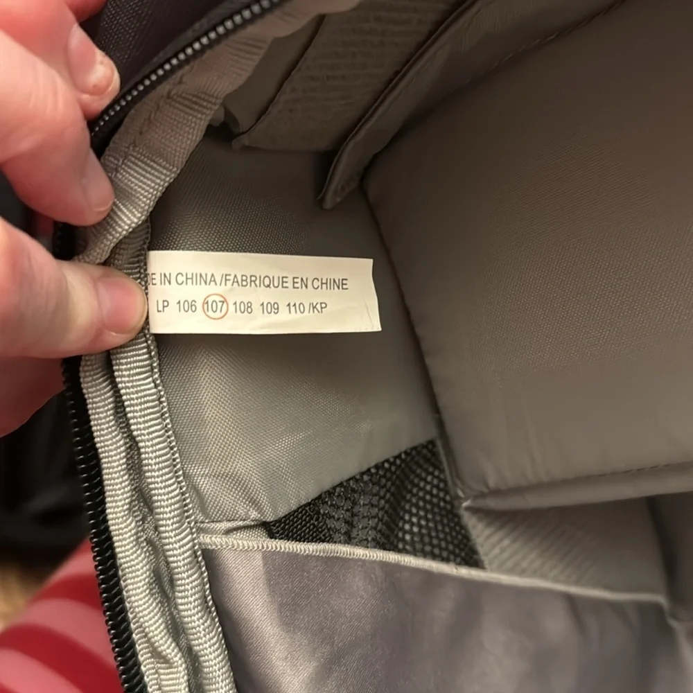 Lowepro black Slingshot backpack (see measurements)